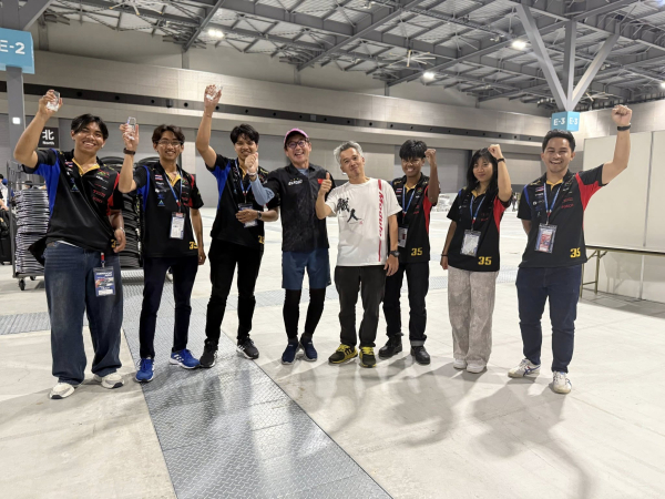 ผศ.ดร.วชรินทร์ แก้วอภิชัย ร่วมนำทีมลูกพระบิดาเข้าแข่งขันและคว้า 3 รางวัล จากงาน Formula Student Japan 2025 ณ ประเทศญี่ปุ่น